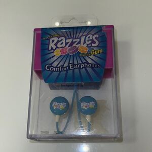 Vintage Razzles Gum earphones w jack. NIB